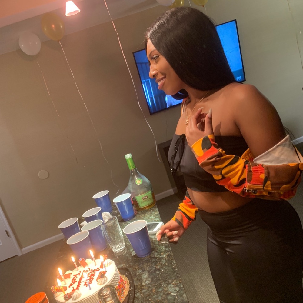 Women’s Hoodie & Sweatpants